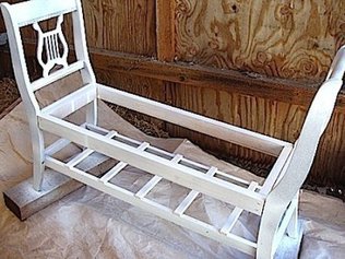 Ретроскамейка из старых стульев